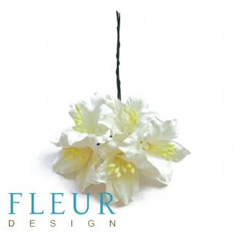 Цветы Лилии белые, размер цветка 3,75 см, 5 шт / упаковка FD3031015